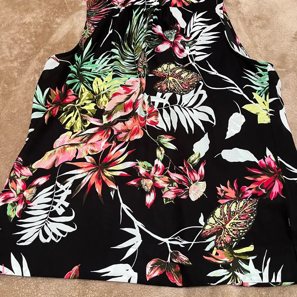 7th Avenue New York & Co Black Tropical Print Top, M